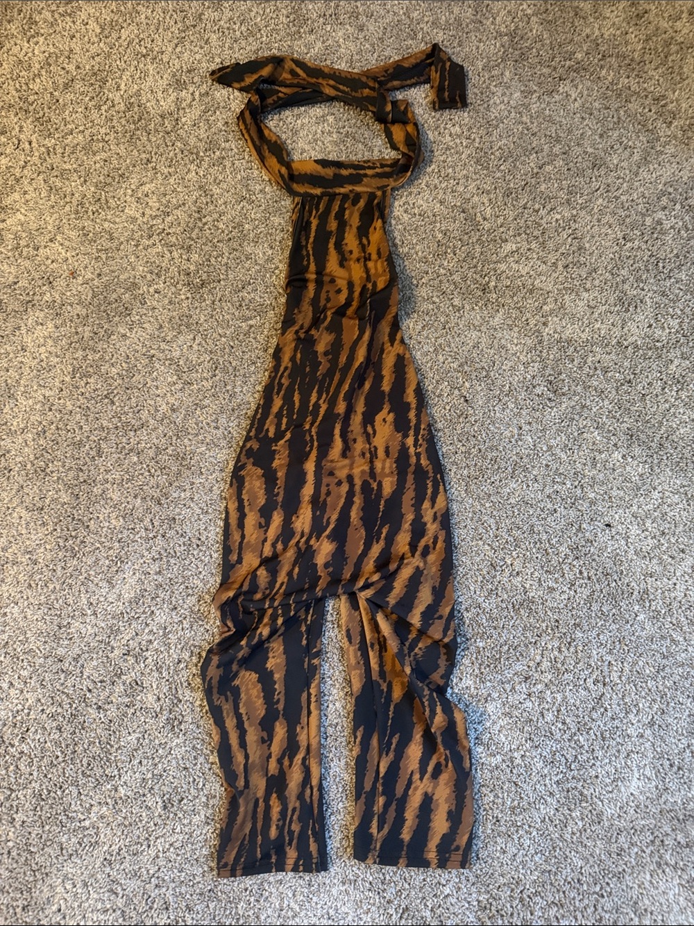 JLORRAINE Brown & Black Patterned Halter Jumpsuit
